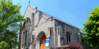 Jensen’s Church of the Advent Closes in Logan Square