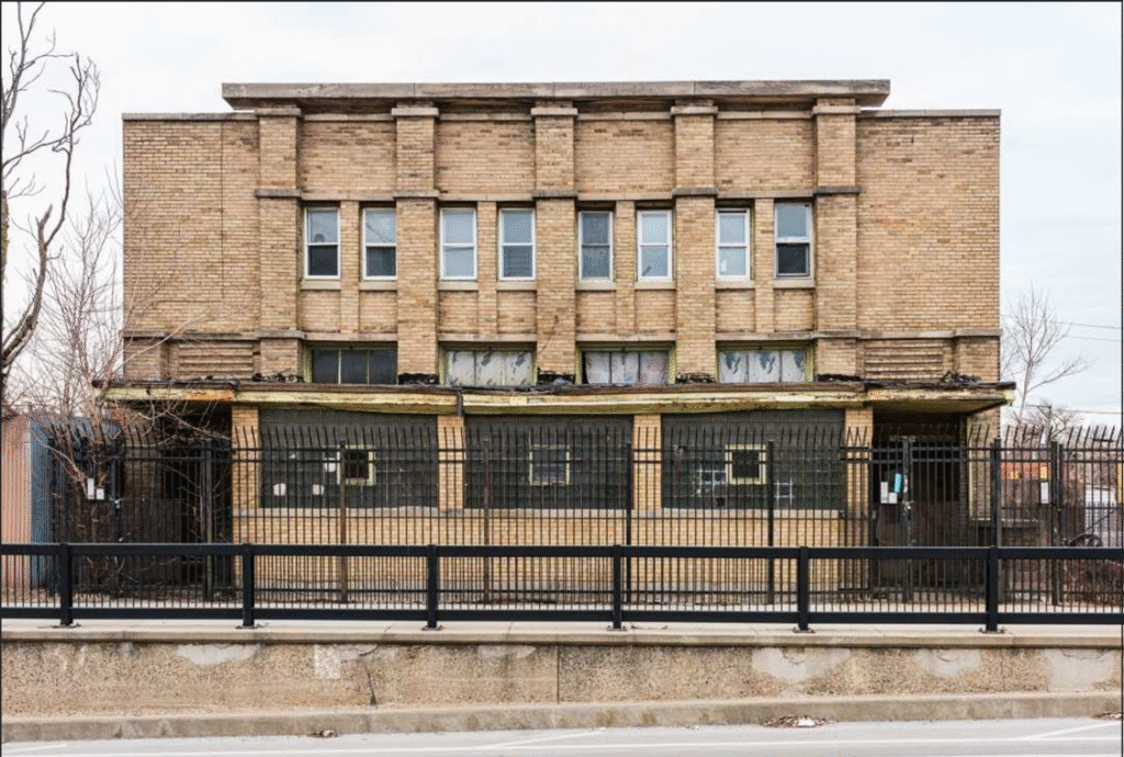 Cornell Store & Flats, 1908, Walter Burley Griffin, 1230-32 E. 75th Street © Serhii Chrucky