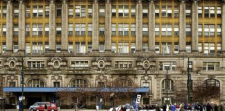 WIN: Cook County Hospital to be Saved and Adaptively Reused (Chicago 7 2003 and 2004)