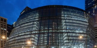 CHICAGO TRIBUNE EDITORIAL: Happily Googling the Thompson Center (Chicago 7 2016, 2018, 2019 & 2020)