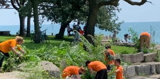 Promontory Point Conservancy hosts Promontory Point Clean-Up October 16, 2022