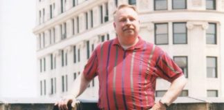 IN MEMORIAM: Bob Boin, 1946-2022 Uptown Theatre Restoration Advocate