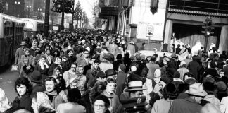 Vintage Chicago Tribune: The Culture War Between Small Shops and Department Stores