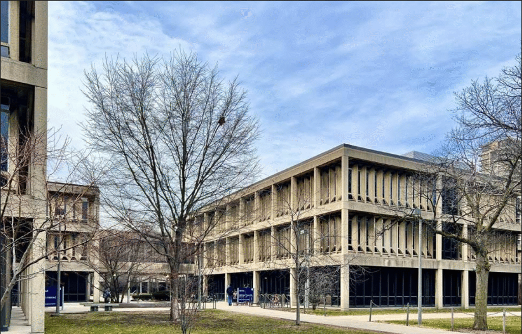 Taft Hall at the University of Illinois Chicago, 1965, Walter Netsch of Skidmore, Owings & Merrill (SOM), 826 S. Halsted Street. Photo credit: Max Chavez / Preservation Chicago