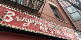 Chicago Reader: A sign of the times: Vintage signs hold community and artistic value. Amid changing neighborhoods, they’ve become increasingly endangered