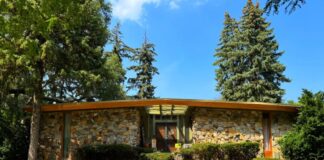 South Side Weekly: Mid-century modern home of ‘Soul Queen’ Helen C. Maybell Anglin
