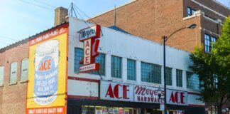 CBS News Chicago: America at 250: How Chicago Helped Transform Jazz and Spread the Music Across the U.S.