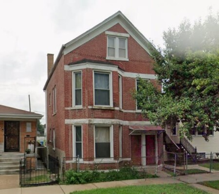 10008 S. Indiana Avenue, Roseland. Demolished February 2026. Photo credit: Google Maps