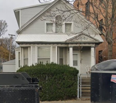 3214 N. Damen Avenue, Roscoe Village. Demolished July 2026. Photo credit: Google Maps